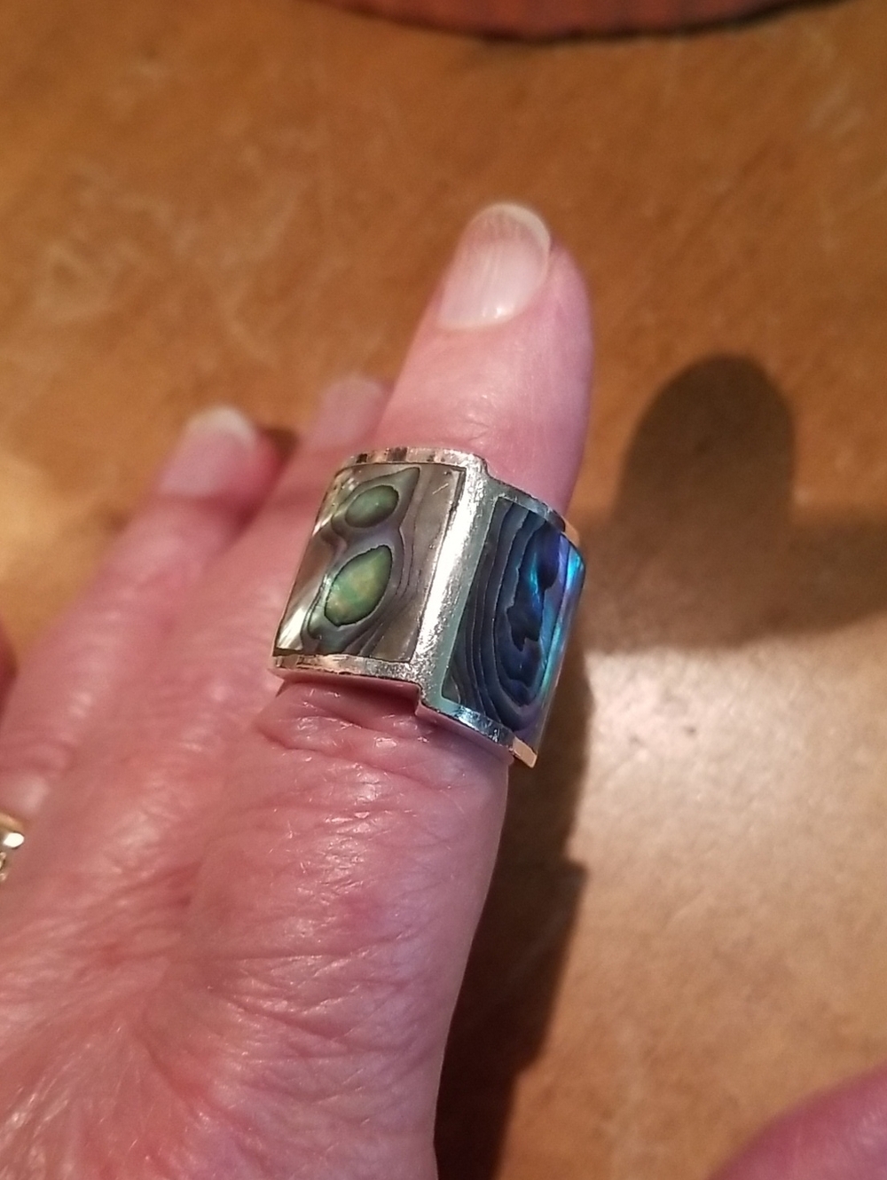Silver ring with Abalone Shell Inlay
